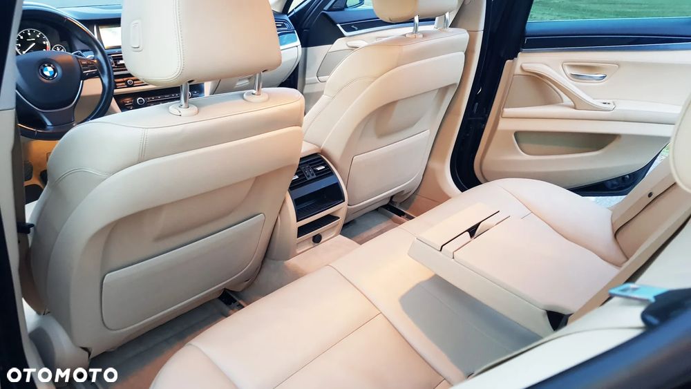 BMW Seria 5 530d - 11
