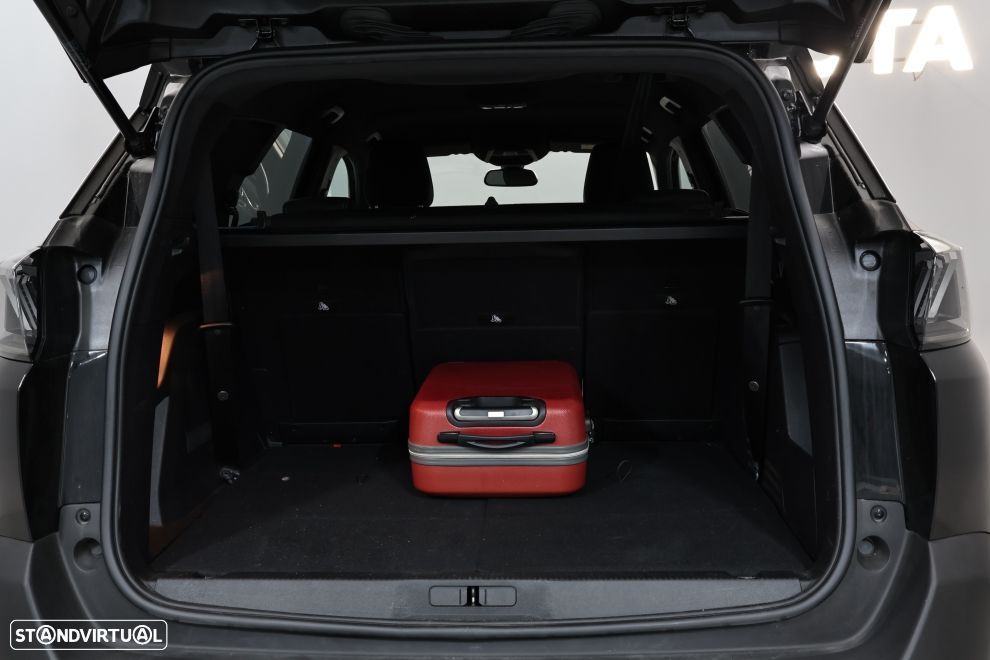 Peugeot 5008 1.2 PureTech Allure Pack EAT8 - 28