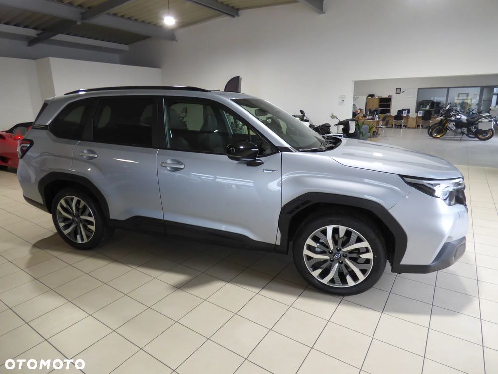 Subaru Forester 2.0i-L Platinum (EyeSight) Lineartronic - 4