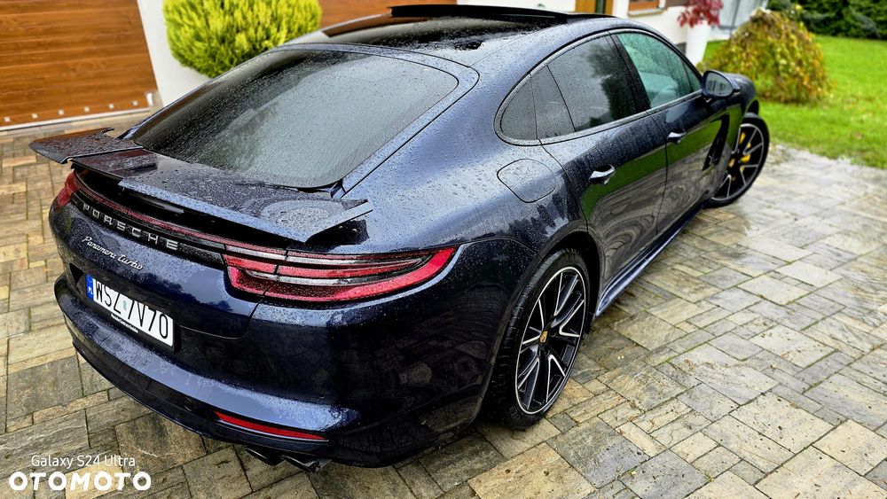 Porsche Panamera - 20