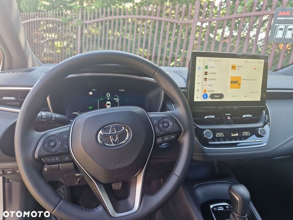 Toyota Corolla 1.8 Hybrid Comfort - 11