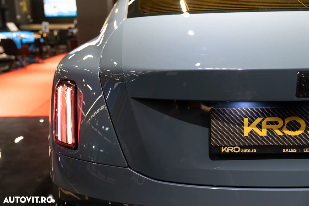 Rolls-Royce Spectre - 10