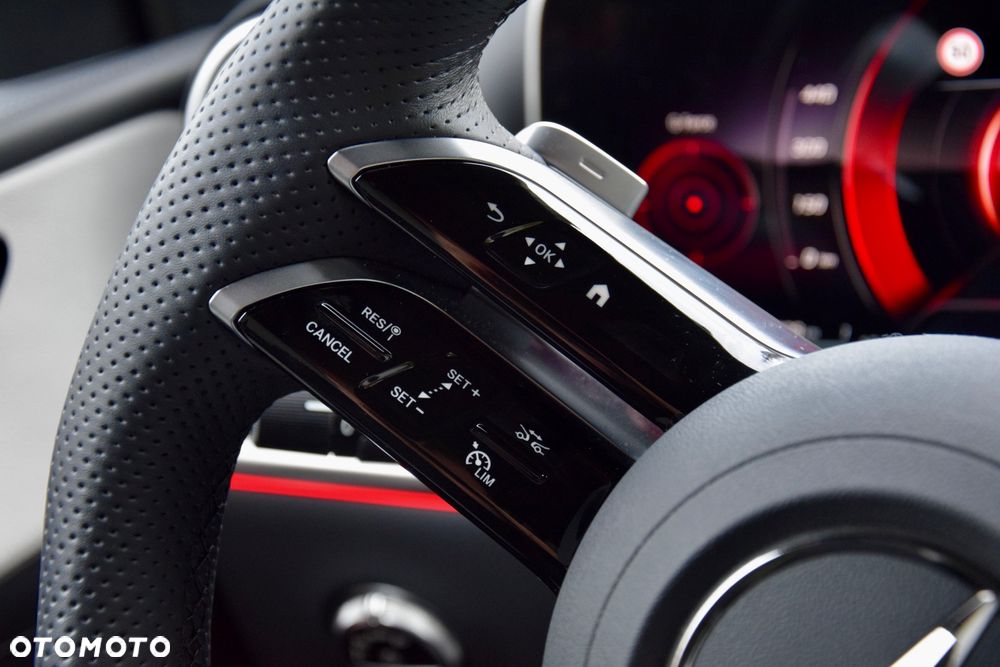 Mercedes-Benz GLC 220 d 4-Matic - 23