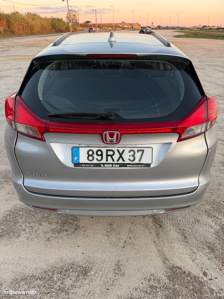 Honda Civic Tourer 1.6 i-DTEC Executive - 4