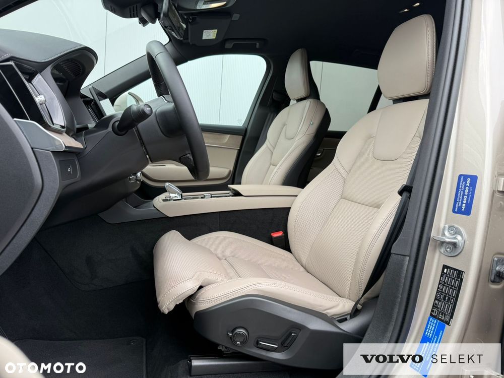 Volvo XC 90 - 11