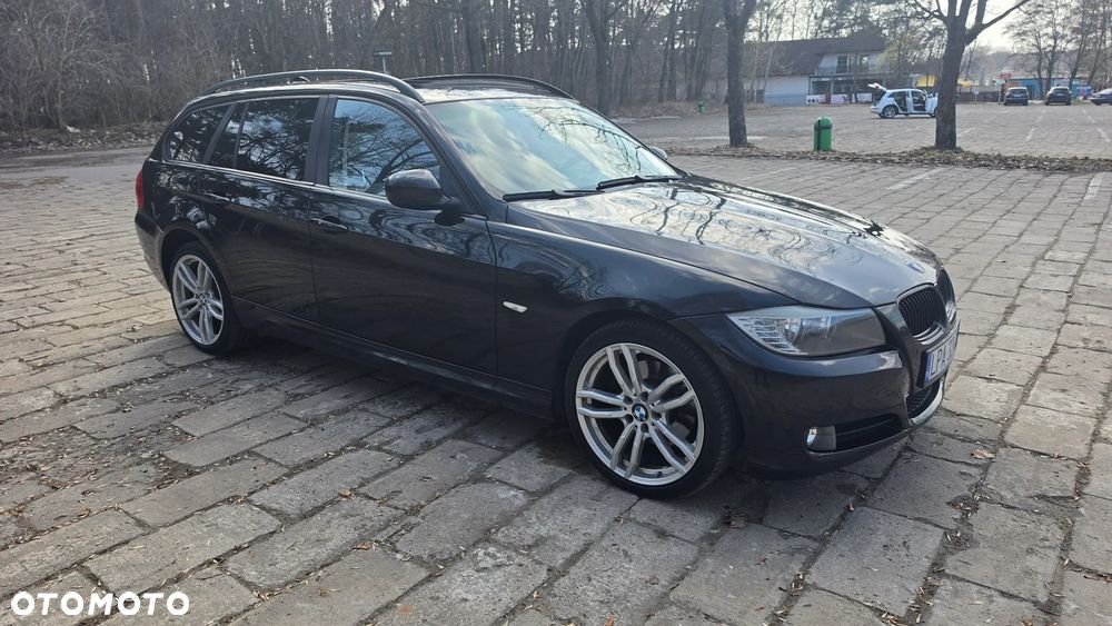 BMW Seria 3 318d - 22