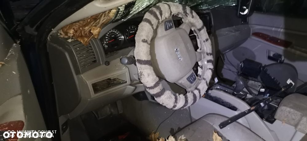 Jeep Grand Cherokee - 6