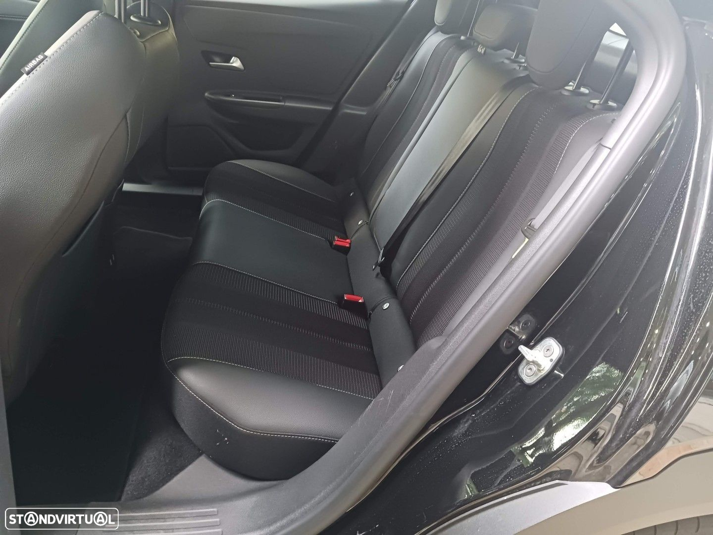 Opel Mokka 1.2 T GS - 37