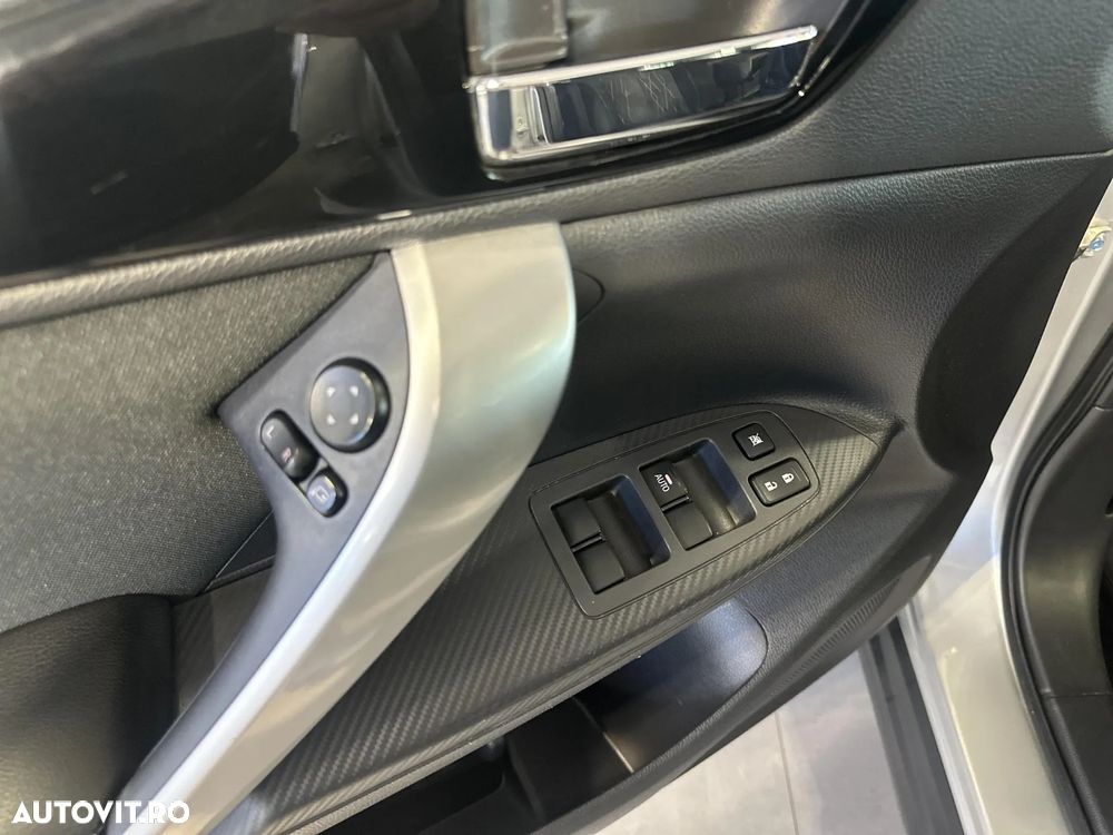 Mitsubishi Eclipse-Cross - 14