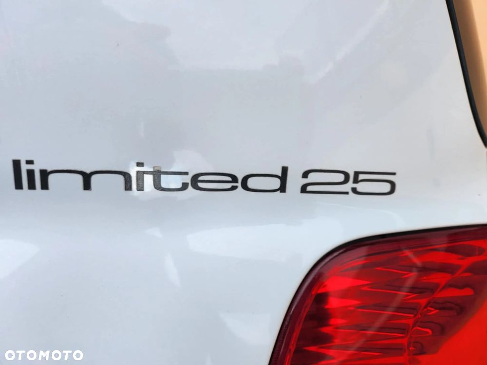 Suzuki Swift 1.3 Limited 25 - 13