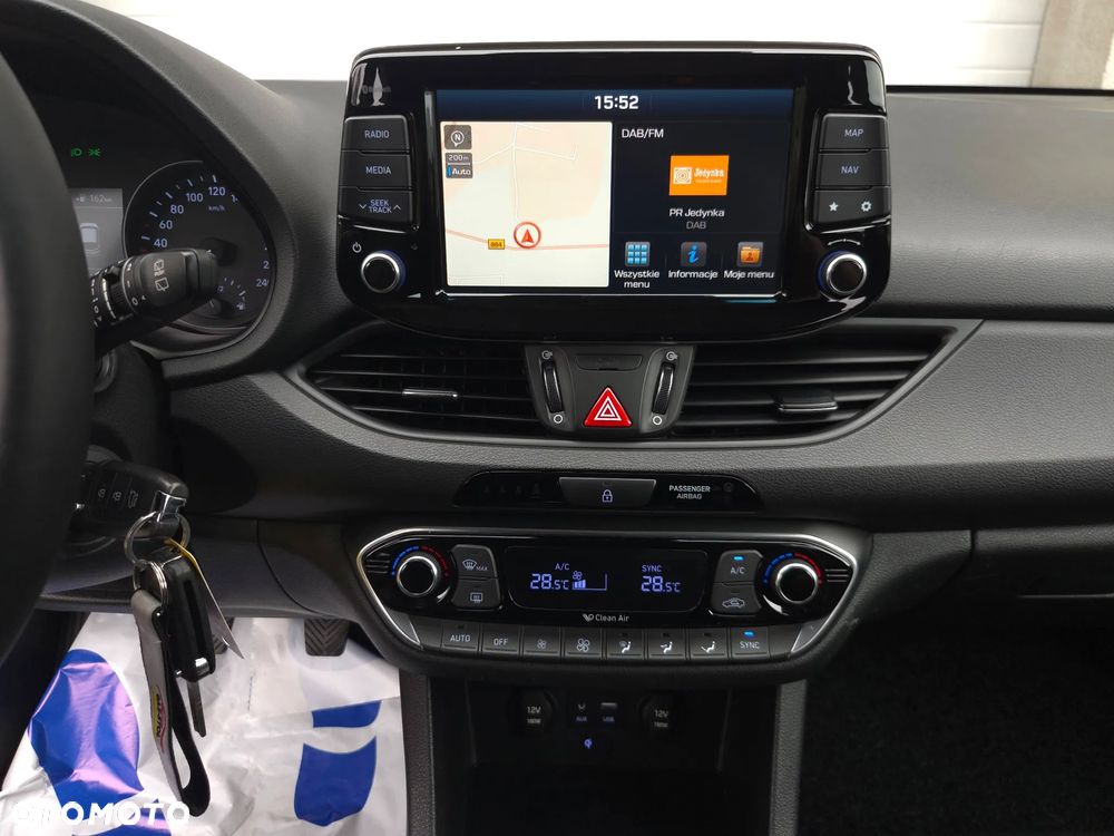 Hyundai i30 1.4 T-GDI Premium - 26