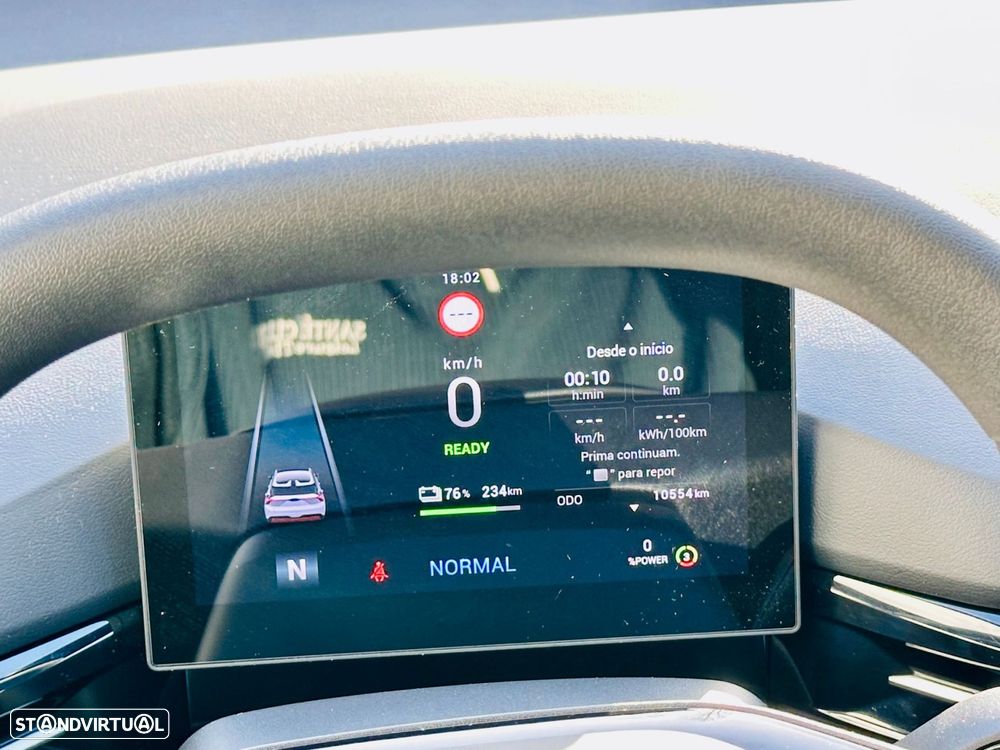 MG MG4 51 kWh Standard - 8