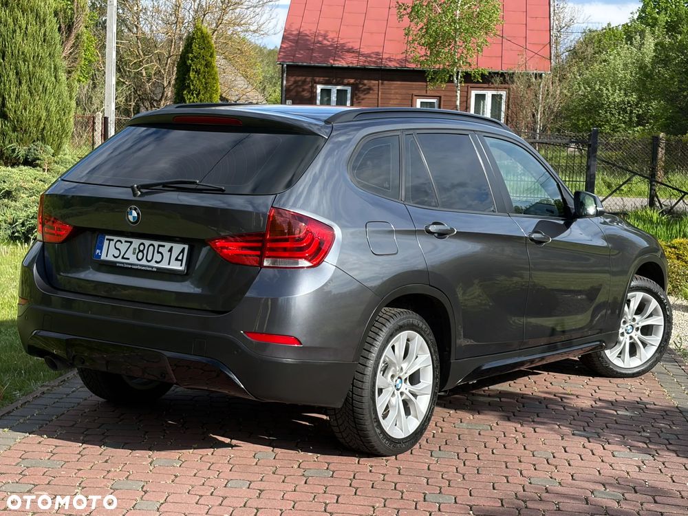 BMW X1 xDrive18d Sport Line - 4