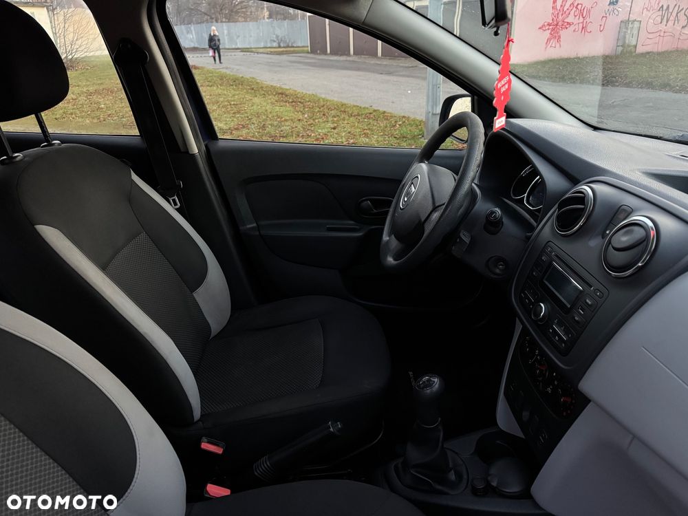 Dacia Sandero 1.2 16V Laureate - 9