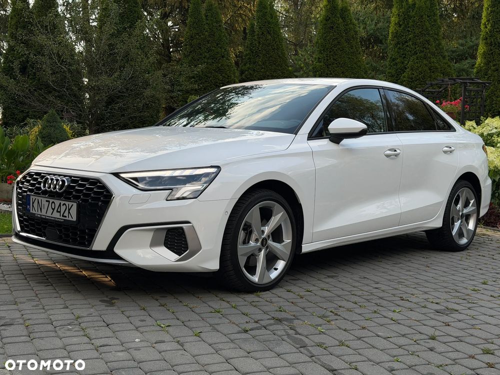 Audi A3 Limousine 40 TFSI quattro S tronic advanced - 4