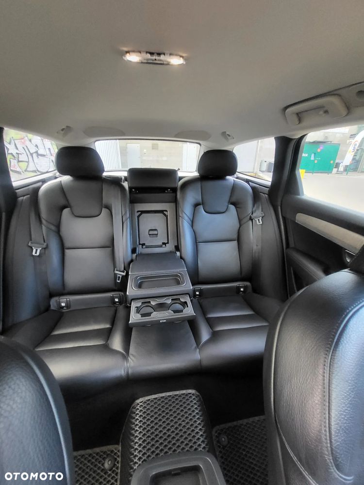 Volvo V90 Cross Country D4 AWD Geartronic - 22