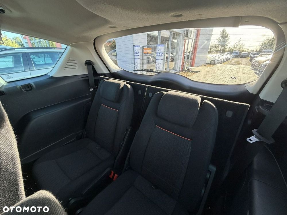 Ford S-Max - 22
