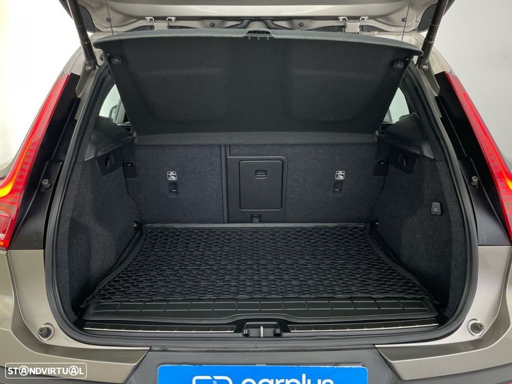 Volvo XC 40 1.5 T3 Momentum Plus Geartronic - 13