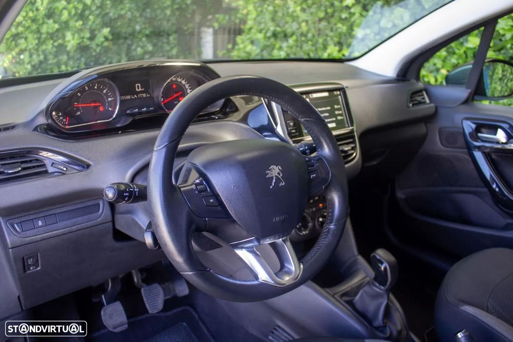 Peugeot 208 1.2 VTi Active - 7