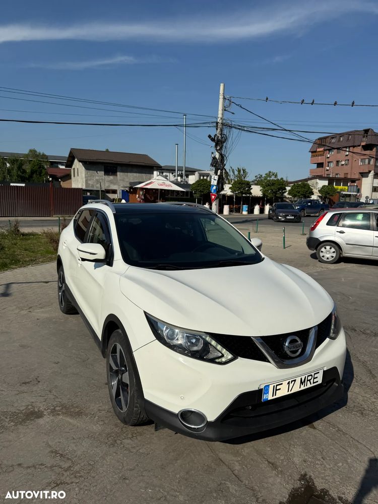 Nissan Qashqai 1.5 DCI N-Connecta - 1