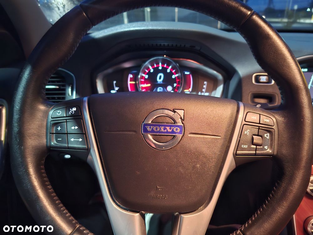 Volvo S60 - 22