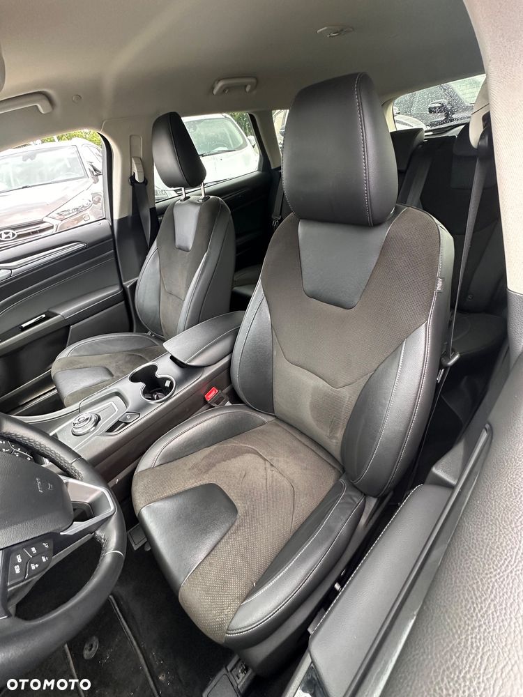 Ford Mondeo 2.0 EcoBlue Business Edition - 34