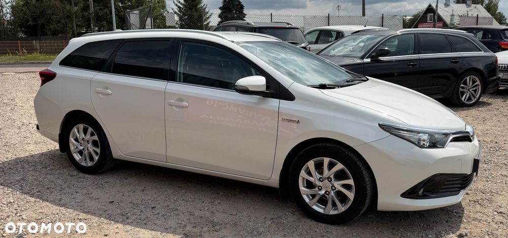 Toyota Auris - 30