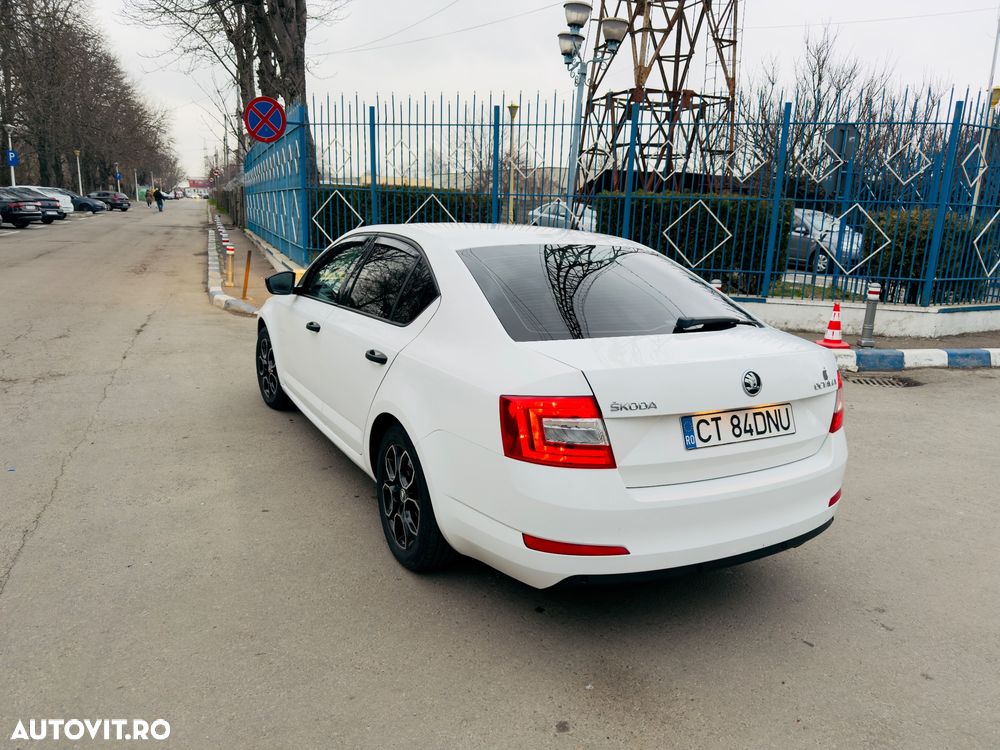 Skoda Octavia - 11