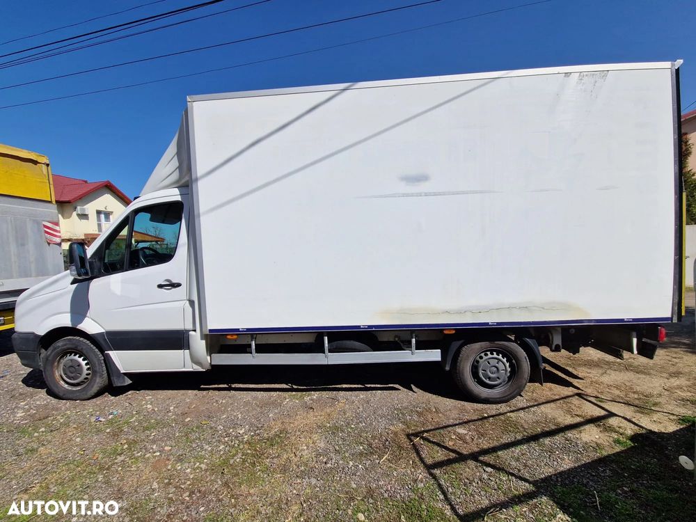 Volkswagen Crafter - 2