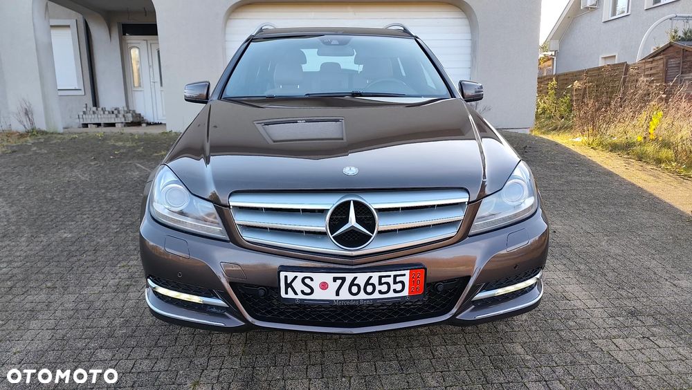 Mercedes-Benz Klasa C 220 (BlueTEC) d BlueEFFICIENCY Edition 7G-TRONIC Avantgarde - 29