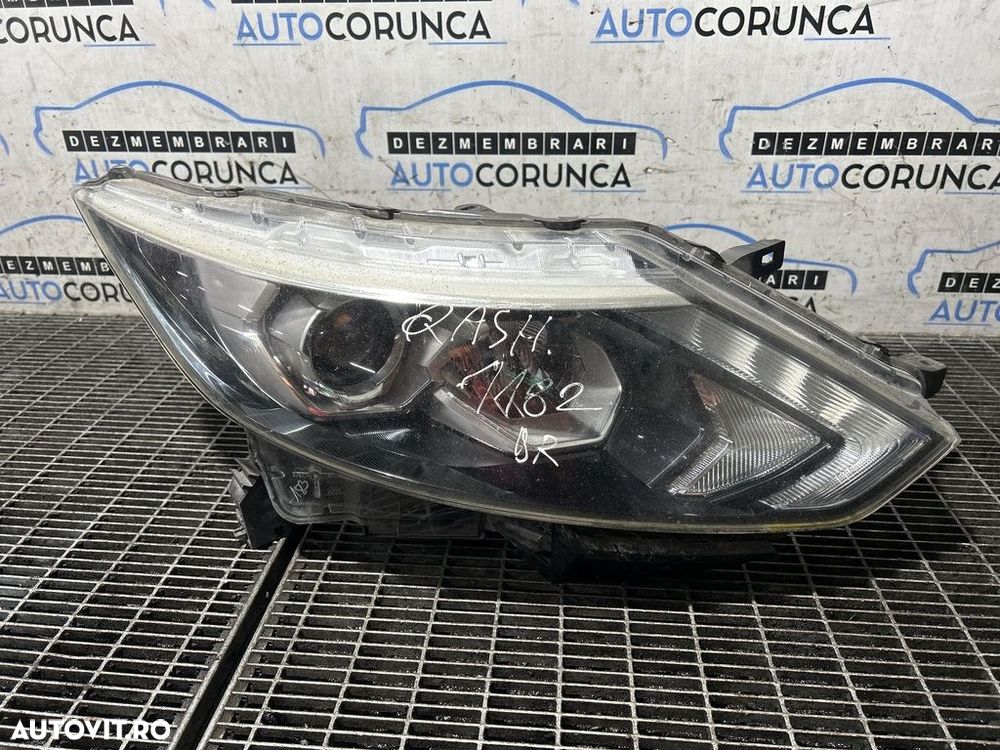 Far Dreapta Nissan Qashqai J11 2013 - 2017 SUV 4 Usi (1182) Cu lupă - 1