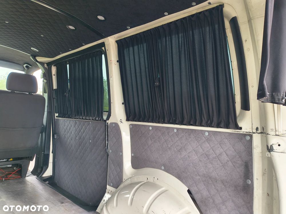 Volkswagen Caravela - 25