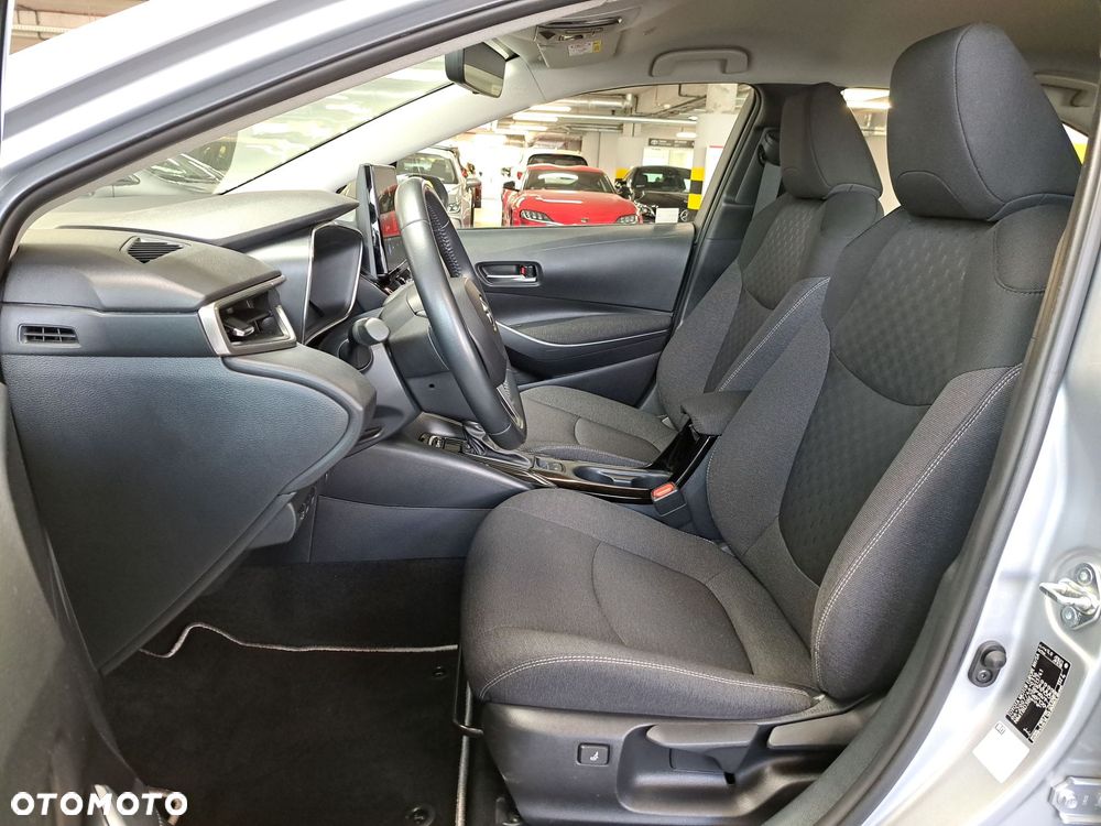 Toyota Corolla 1.8 Hybrid Comfort - 12