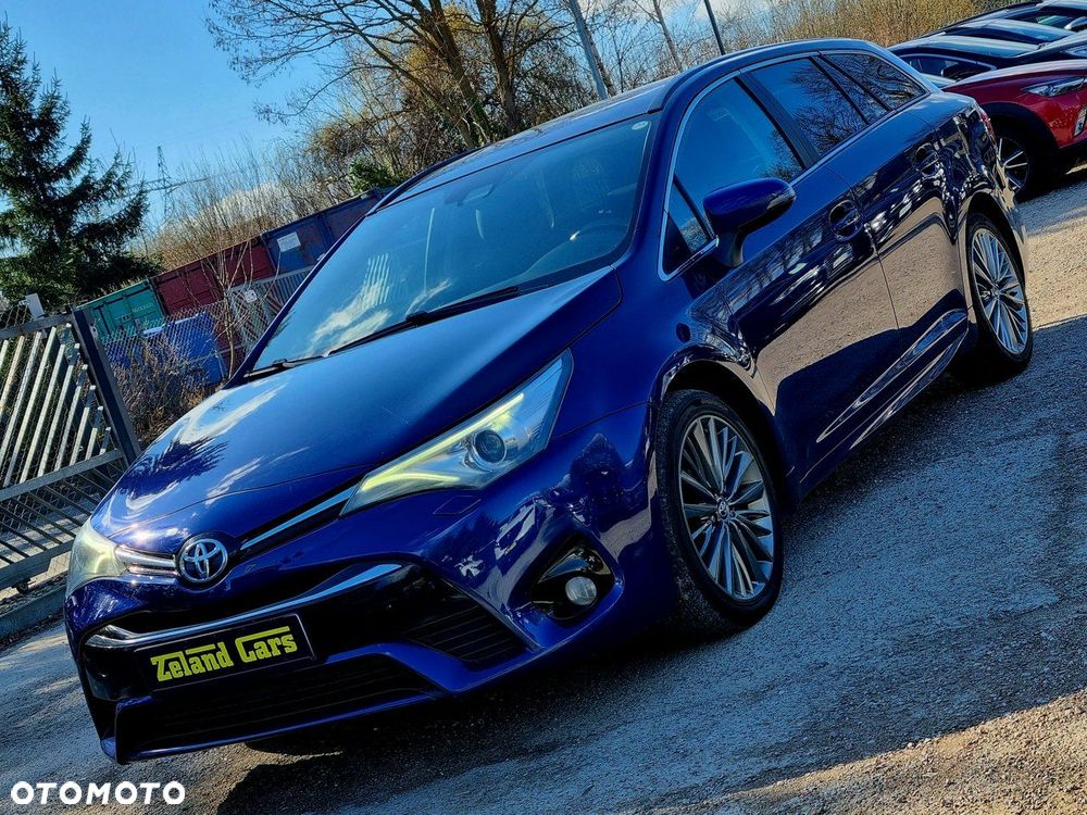 Toyota Avensis 2.0 D-4D Premium - 1