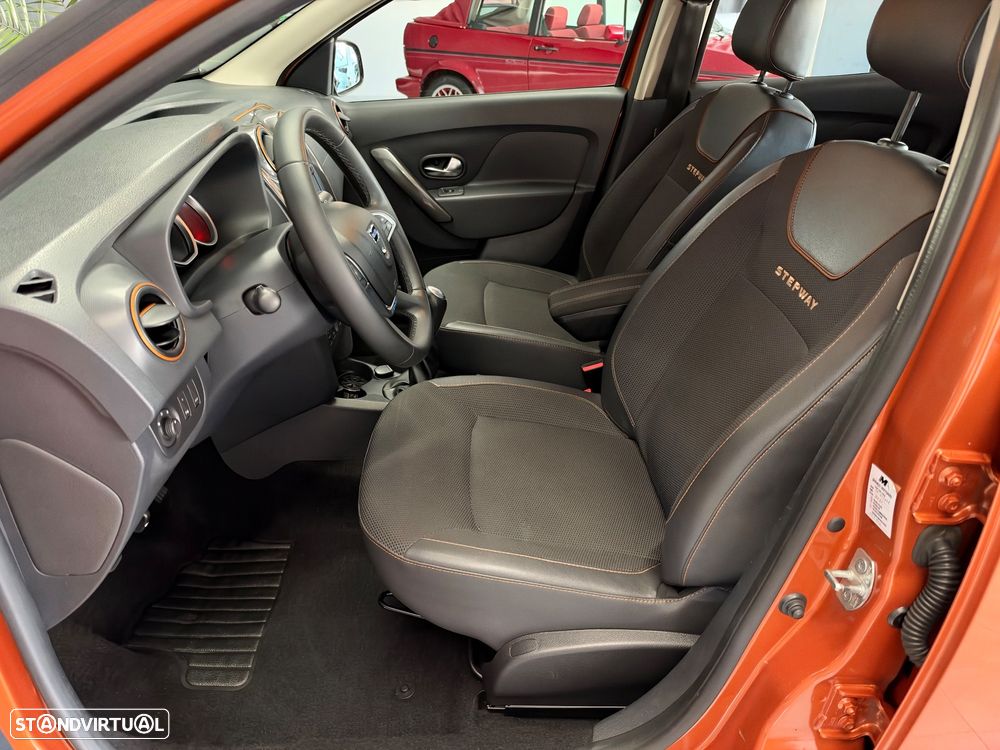 Dacia Sandero Stepway TCe 90 Prestige - 11