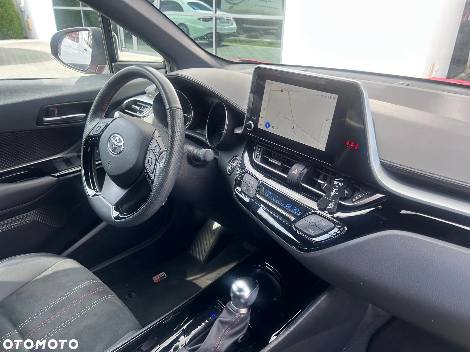 Toyota C-HR 1.8 Hybrid GPF GR Sport - 38