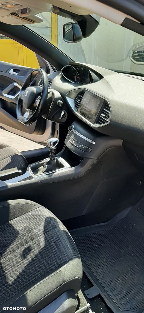 Peugeot 308 1.5 BlueHDi Active S&S - 8