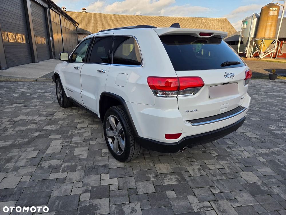 Jeep Grand Cherokee - 4