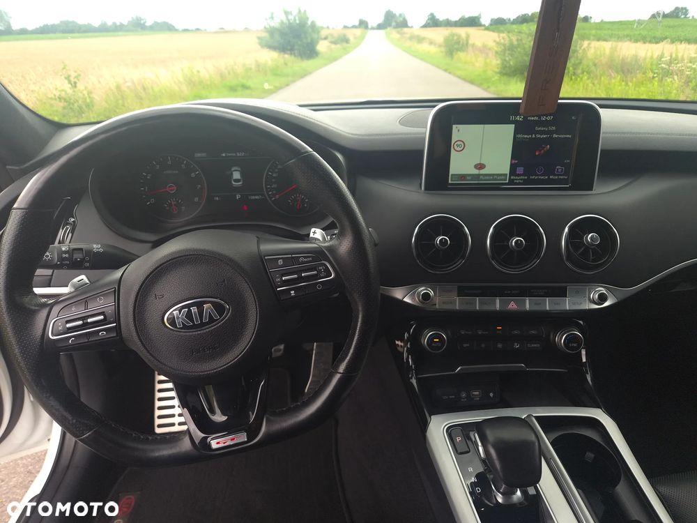 Kia Stinger 3.3 T-GDI AWD GT - 30