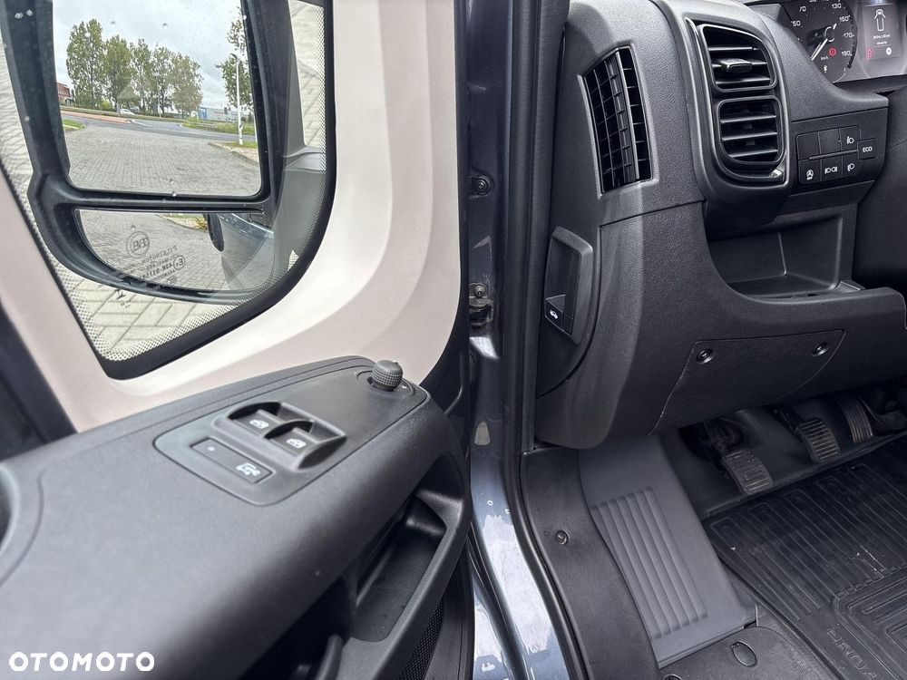 Toyota PROACE MAX - 22