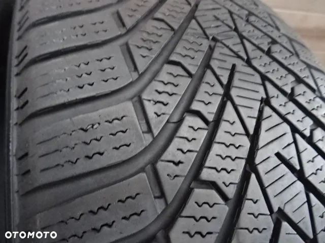 235/60/R18 107H Pirelli Scorpion Winter - 4