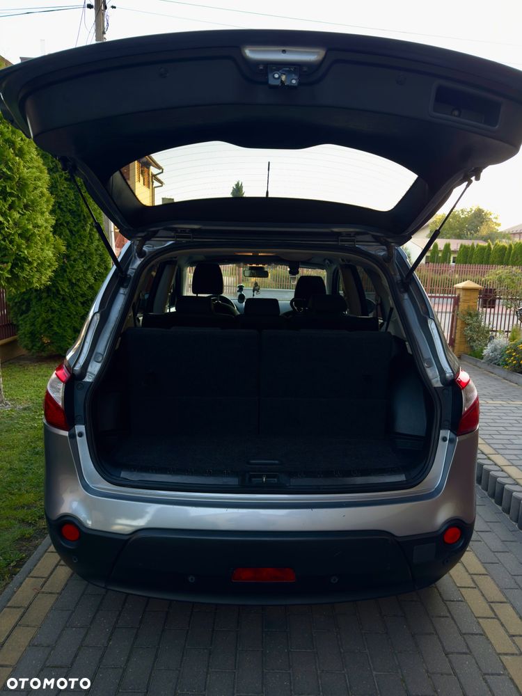 Nissan Qashqai+2 2.0 4x4 Tekna - 14