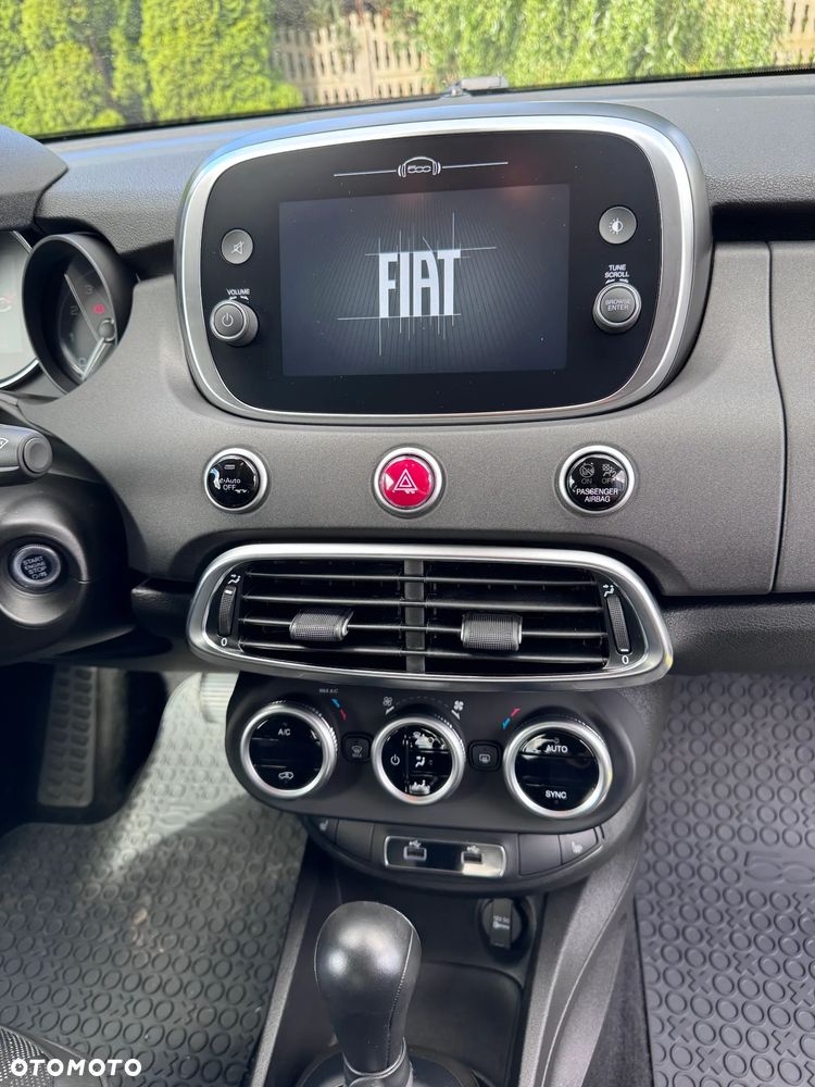 Fiat 500X 1.5 T4 Hybrid Cross DCT - 11