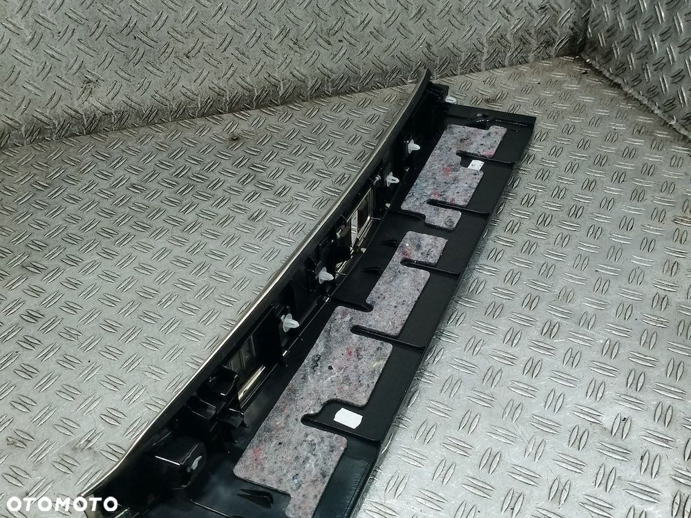 MASKOWNICA PASA OSŁONA TYŁ MAYBACH X222 A2226900941 - 2