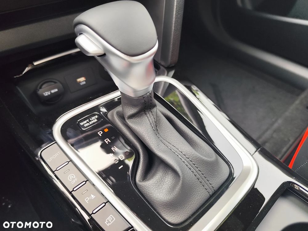 Kia XCeed 1.6 T-GDI Tribute DCT - 23