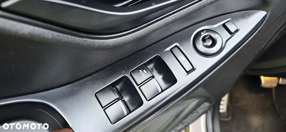 Hyundai ix20 1.6 Premium - 23