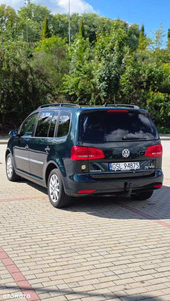 Volkswagen Touran 1.2 TSI STYLE - 3