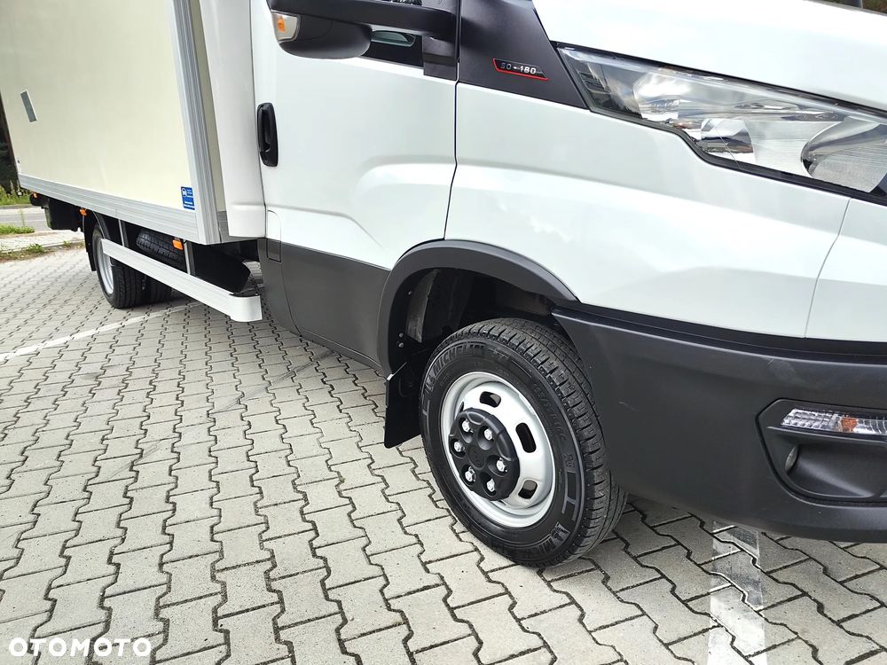 Iveco DAILY 50c18 3.0d 180KM** WINDA DHOLLANDIA 1000kg+UDT do 06.29r** Kontener 10-EuroPalet dł 515cm + rozstaw osi 4350cm** POLSKI SALON** DMC do 3.5T kat.B** - 12