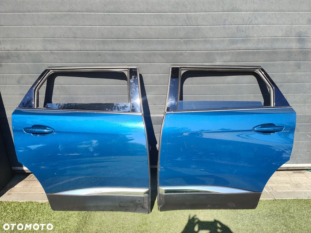 Peugeot 5008 drzwi  lewy tył tylne ESY - 1