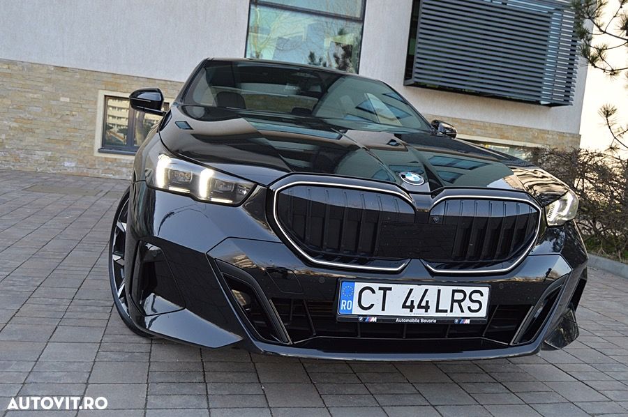 BMW Seria 5 520d AT MHEV - 11